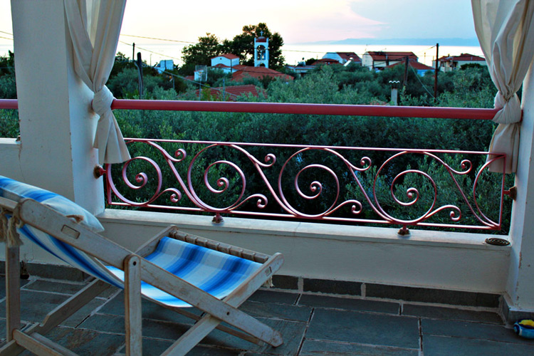 2nd floor balcony , Villa Relax
